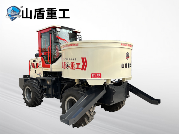 如何調(diào)整自動上料攪拌車的加料速度